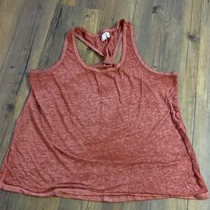 Maurice’s XL 24/7 tank top.